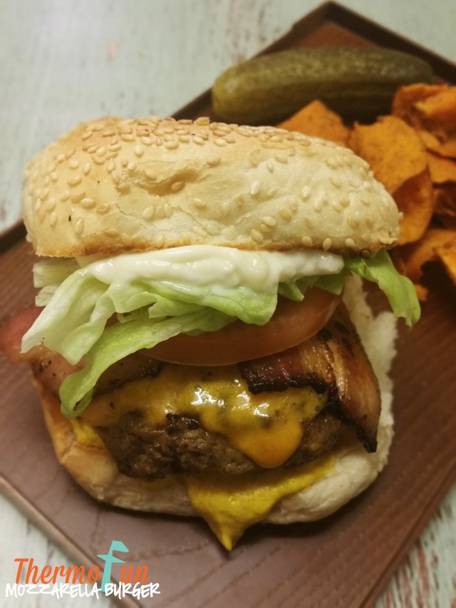 Thermomix Mozzarella Burger